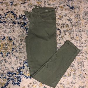 Olive jeggings